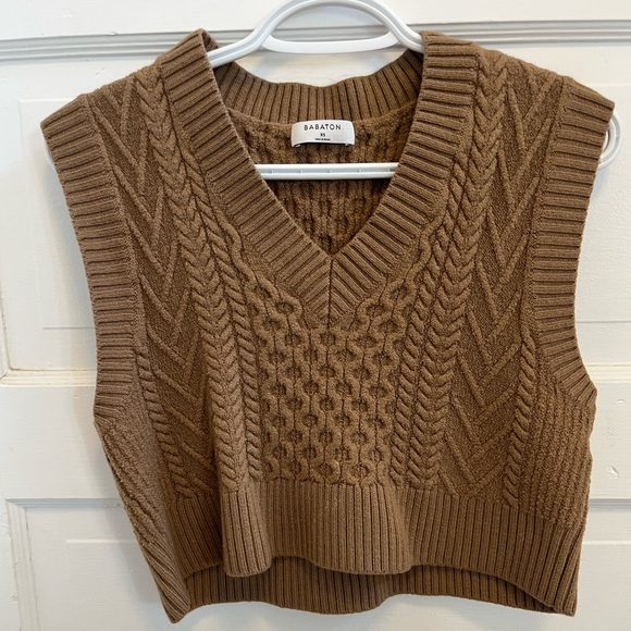 Aritzia Babaton Emporia Sweater Vest - Picture 2 of 4